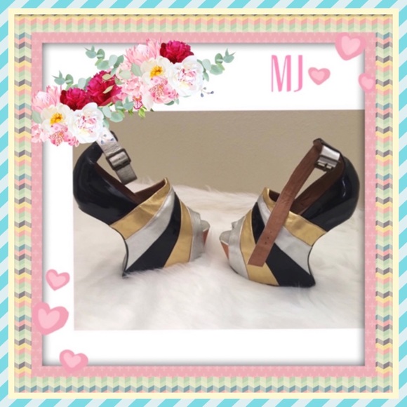 Jeffrey Campbell Shoes - 💕New Jeffery Campbell invisible heels shoe 💕